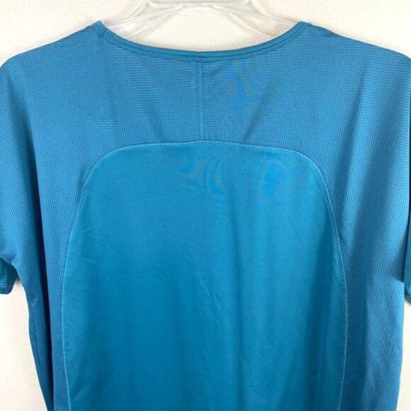NWT Under Armour Heat Gear Top - Picture 4 of 9